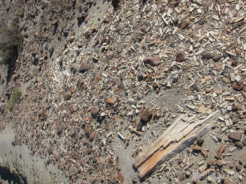 2013_01_06_18_35_00_001_800